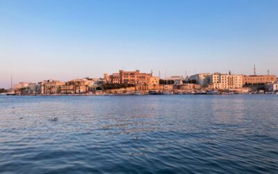 Brindisi in barca: un portolano sui generis